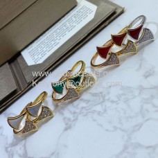 Bague Bvlgari Divas Dream avec pierre et pavé de diamants or rose Bague Bvlgari Divas Dream avec pierre et pavé de diamants or rose