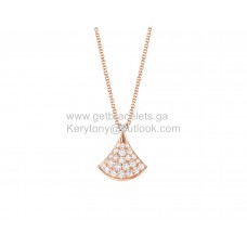 Petit collier Bvlgari Divas Dream avec pavé de diamants en or rose