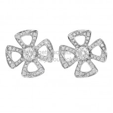 Boucles d'oreilles Bvlgari Fiorever avec deux diamants et pavé de diamants en or rose et or blanc AAA