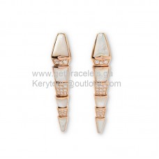 Boucles d'oreilles Bvlgari Serpenti avec diamants et nacre en or rose