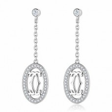 Boucles d'oreilles Cartier Logo Double C en or blanc 18 carats avec diamants Boucles d'oreilles Cartier Logo Double C en or blanc 18 carats avec diamants