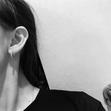 Boucles d'oreilles créoles avec cristaux Tiffany Metro Girl Shopping Boucles d'oreilles créoles avec cristaux Tiffany Metro Girl Shopping