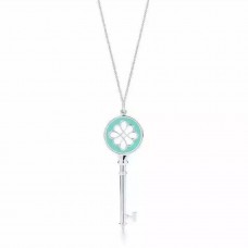 Tiffany Keys Knot Key Pendentif Collier en émail bleu Prix en argent sterling Dubaï