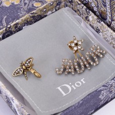 Boucles d'oreilles asymétriques Dior motif JADIOR pour femme pavées de diamants Star Bee