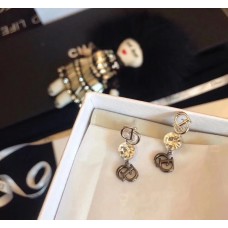 Boucles d'oreilles pendantes en argent sterling avec motif en forme de CD Dior Liste de prix