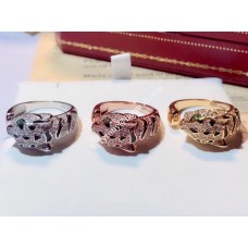 Bague Panthère de Cartier Or blanc/Or jaune/Émeraudes roses et onyx avec diamants