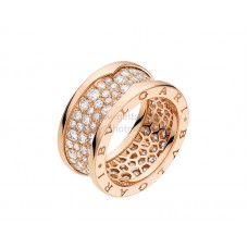 Bague Bvlgari B.zero1 à 4 bandes en or rose avec pavé de diamants Bague Bvlgari B.zero1 à 4 bandes en or rose avec pavé de diamants