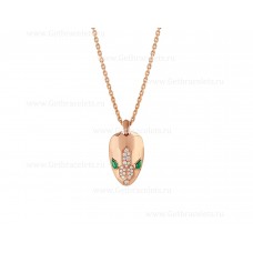 Collier Bvlgari Serpenti, chaîne et pendentif en or rose 18 carats avec yeux en malachite et diamants demi-pavés Collier Bvlgari Serpenti, chaîne et pendentif en or rose 18 carats avec yeux en malachite et diamants demi-pavés