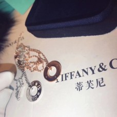 Tiffany Atlas Percé Cercle Pendentif Clouté Diamants Collier Bijoux