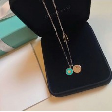 Collier avec pendentif double rond en argent 925 pour femme en forme de cœur en émail bleu Tiffany, vente au Royaume-Uni