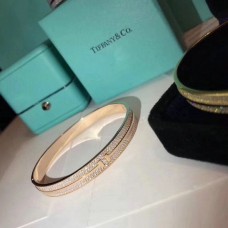 Tiffany T - Bracelet jonc à deux fines charnières avec cristaux clones, argent rose/or jaune pour femme