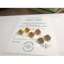 Van Cleef Arpels Boucle d'oreille Alhambra Or jaune Nacre Van Cleef Arpels Boucle d'oreille Alhambra Or jaune Nacre