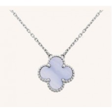 Van Cleef Arpels Pendentif Alhambra Or Blanc Calcédoine