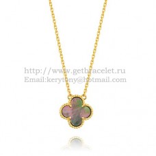 Van Cleef Arpels Pendentif Alhambra Or Jaune Nacre Colorée 15mm Van Cleef Arpels Pendentif Alhambra Or Jaune Nacre Colorée 15mm