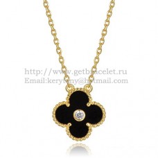 Van Cleef Arpels Pendentif Alhambra Or Jaune Avec Agate Noire Nacre Diamants Ronds