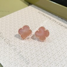 Van Cleef Arpels Boucle d'oreille Alhambra en or rose avec imitation de nacre rose